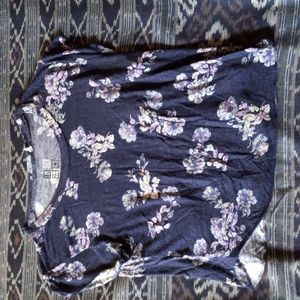 Super soft blue floral shirt
